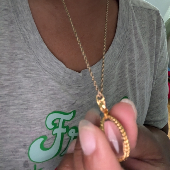 Joan Rivers Faberge Egg Bow Trim Pendant and necklace, pre owned - Picture 5 of 6